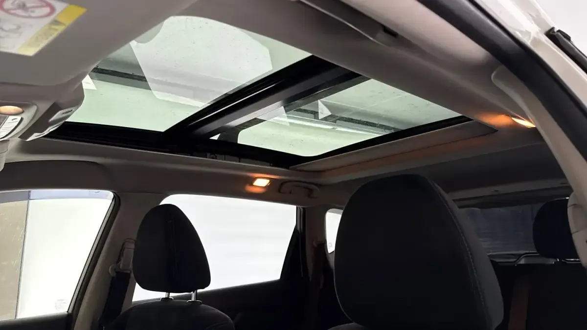 Używany Nissan X-Trail Acenta 130 KM (95 kW) 2015 Biały SUV