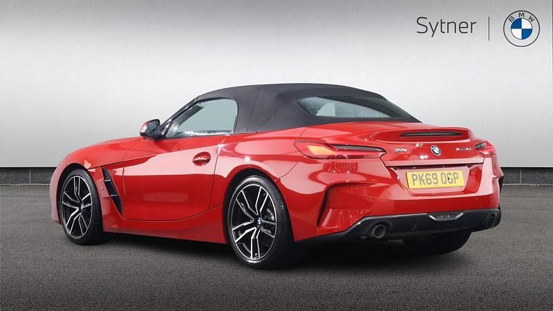 Used BMW Z4 M Sport 194 HP (142 kW) 2019 Red Cabriolet