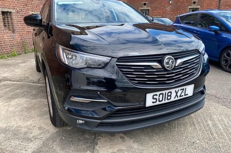Black Used 2018 Vauxhall Grandland X S SUV | £6,557 (Good price) - Image 1/1