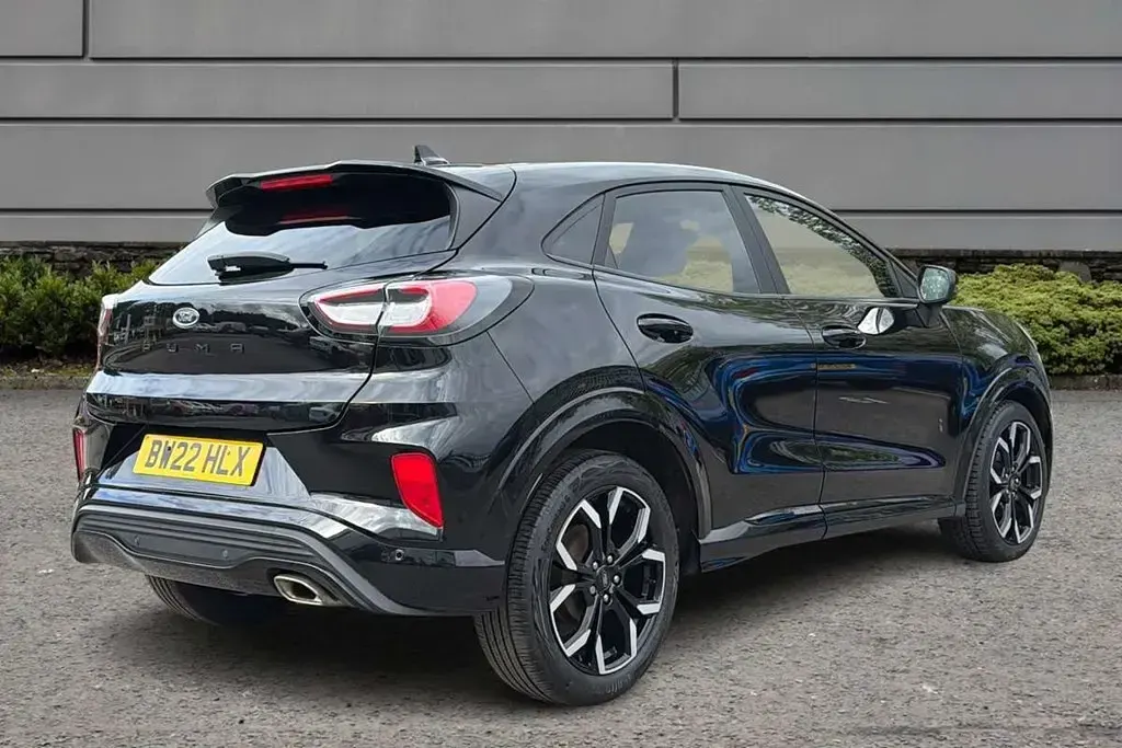 Second-hand Ford Puma ST-Line X 123 CP (90 kW) 2022 Negru SUV