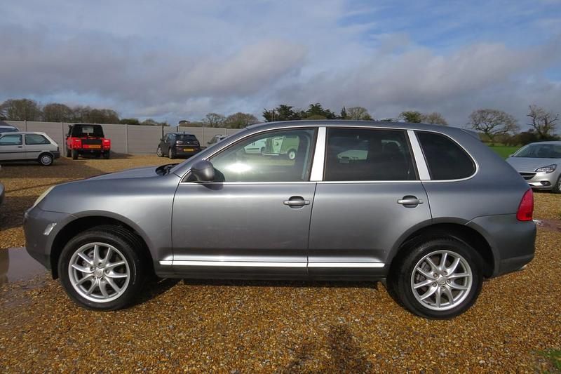Used Porsche Cayenne 2004 Silver SUV