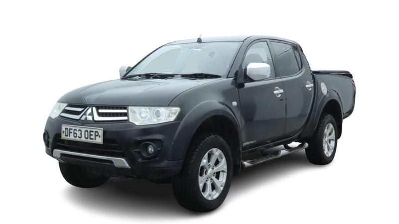 Used Mitsubishi L200 176 HP (129 kW) 2014 Black Pickup