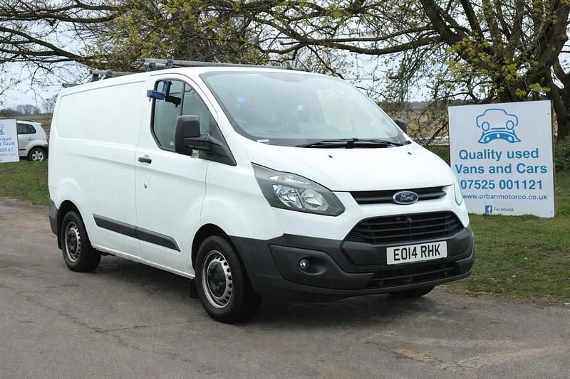 Used Ford Transit Custom 100 HP (73 kW) 2014 White Van