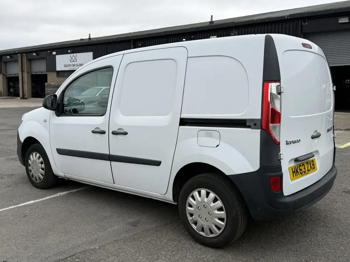 Used Renault Kangoo 2014 White MPV
