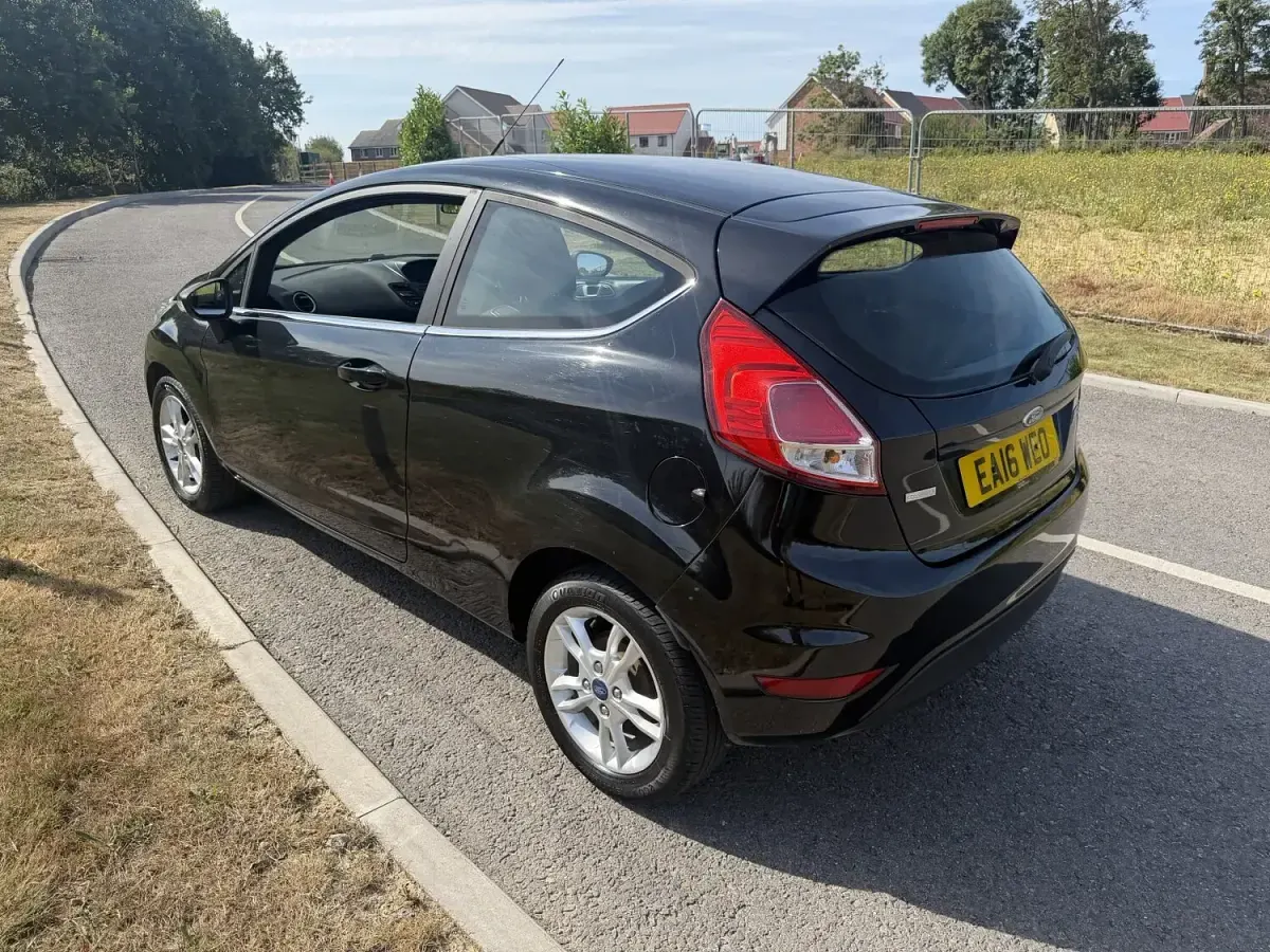 Used Ford Fiesta Zetec 2016 Black Hatchback