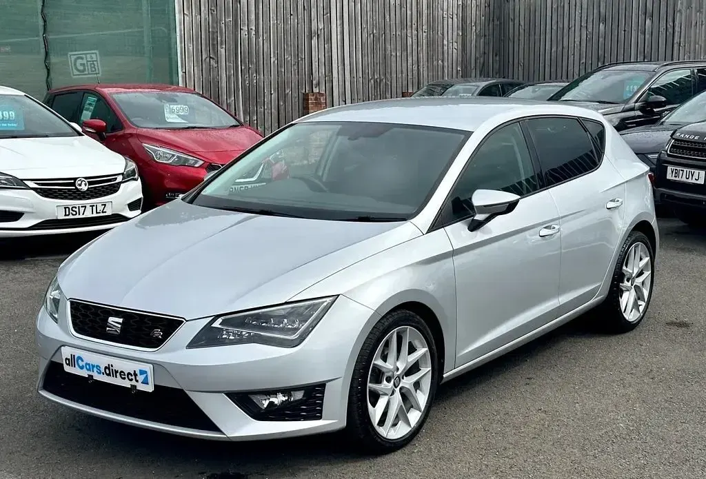 Used Seat Leon FR 150 HP (110 kW) 2016 Silver Hatchback