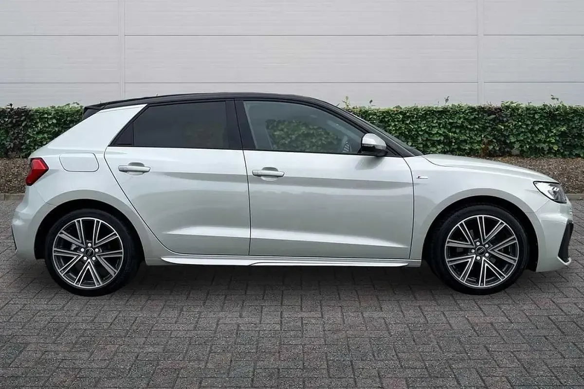 Used Audi A1 S-Line 113 HP (83 kW) 2024 Silver SUV