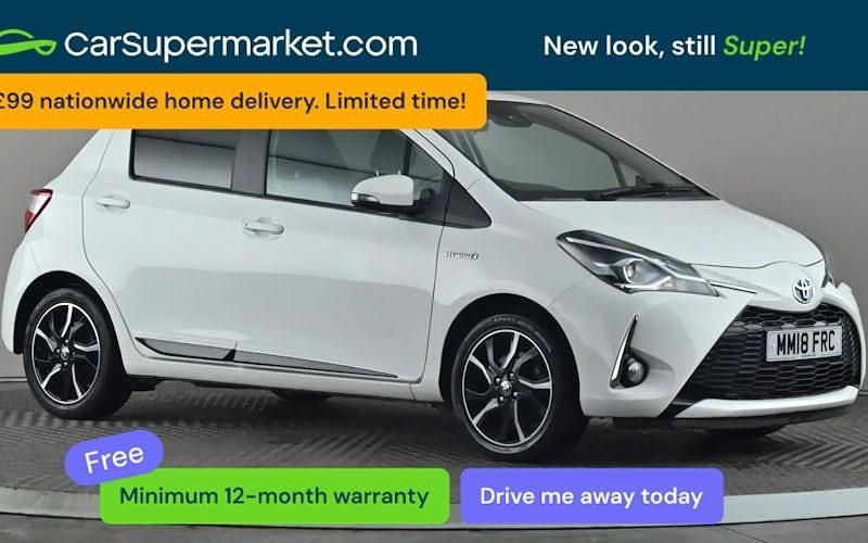 Used Toyota Yaris Hybrid Design 101 HP (74 kW) 2018 White Hatchback