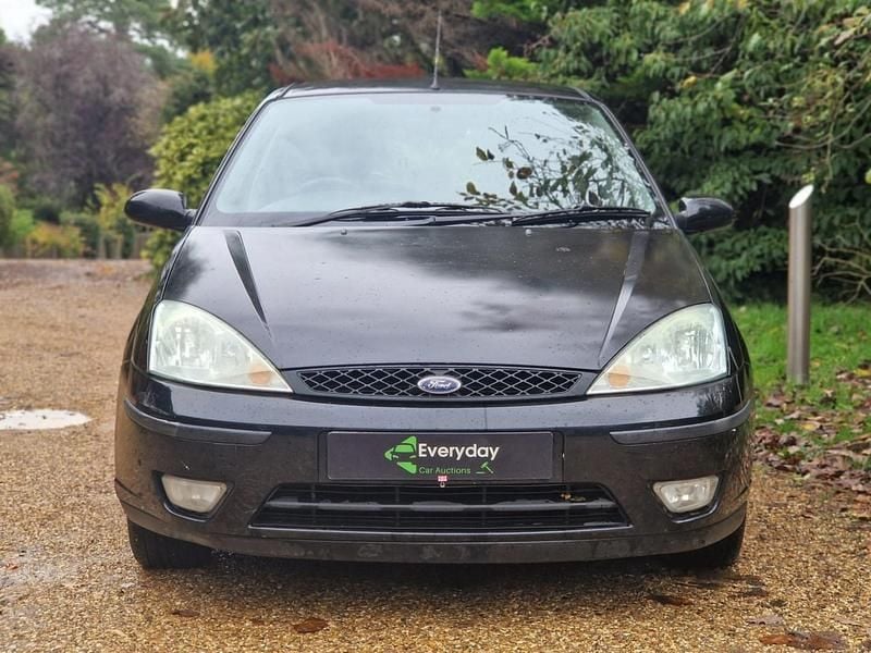 Black Used 2003 Ford Focus Zetec Hatchback | £999 (Good price) - Image 1/1