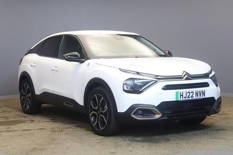 Used Citroën e-C4 100 kW (136 HP) 2022 White Hatchback