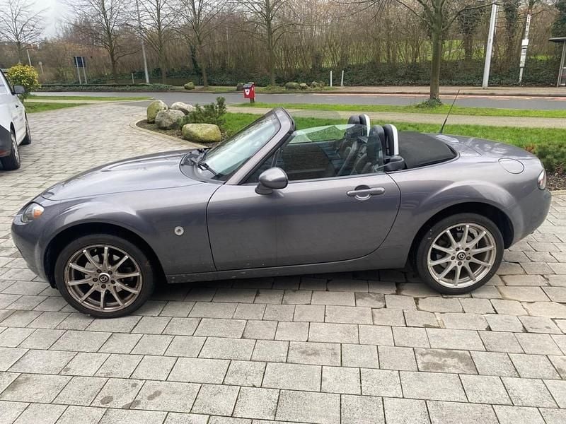 Grey Used 2006 Mazda MX5 Cabriolet | £1,500 (Super price) - Image 1/4