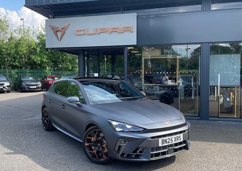 Grey Used 2025 Cupra Leon VZ3 Hatchback | £35,990 - Image 1/4