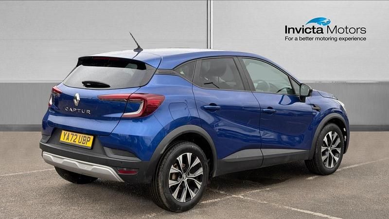Used Renault Captur Evolution 91 HP (66 kW) 2023 Blue SUV