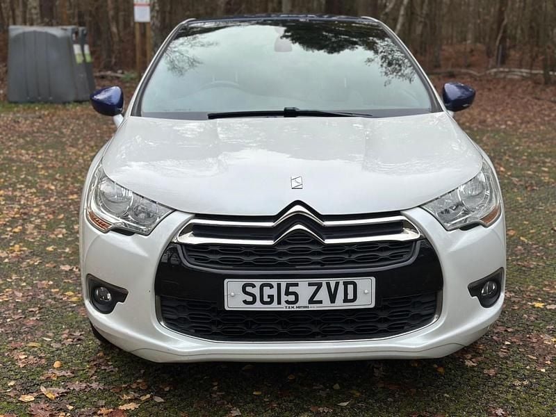 Used Citroën DS4 115 HP (84 kW) 2015 White Hatchback