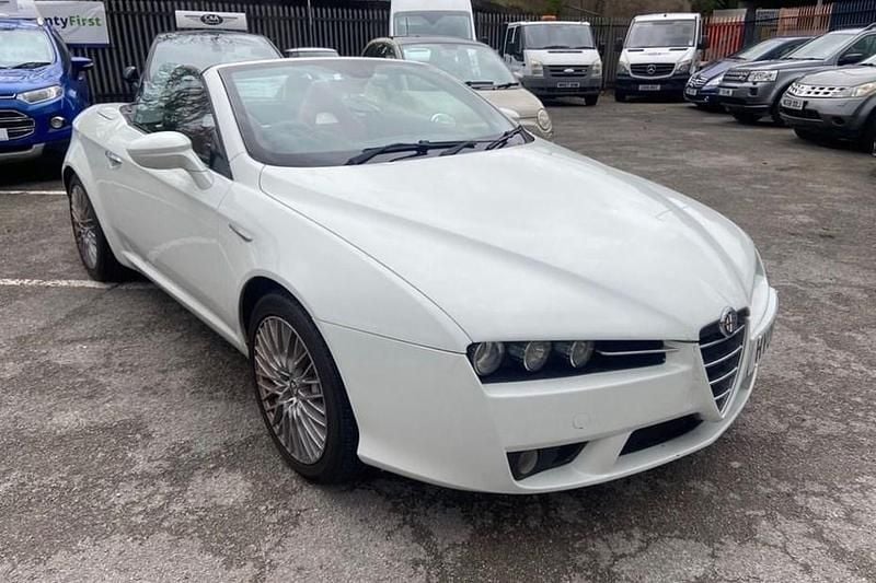 White Used 2008 Alfa Romeo Spider Cabriolet | £5,995 - Image 1/1