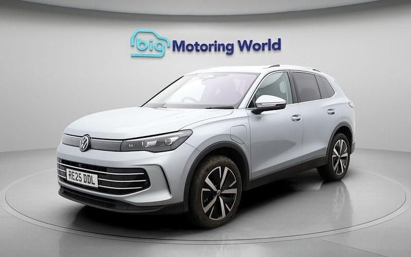 Used VW Tiguan Elegance 204 HP (150 kW) 2025 Silver SUV