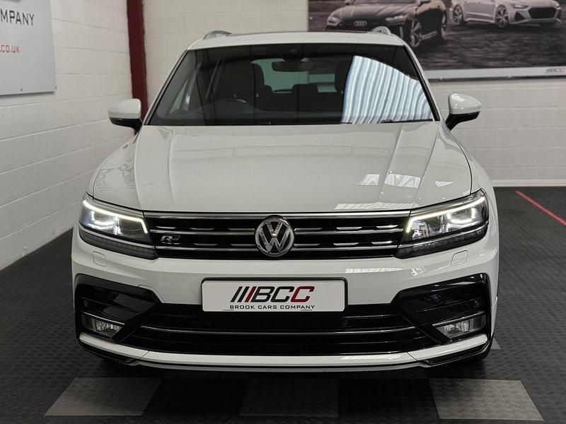 Used VW Tiguan R-line 150 HP (110 kW) 2016 White SUV