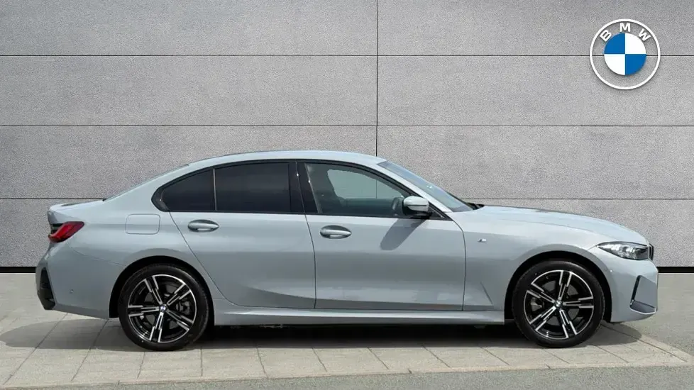 Used BMW 330e M Sport 288 HP (211 kW) 2025 Grey