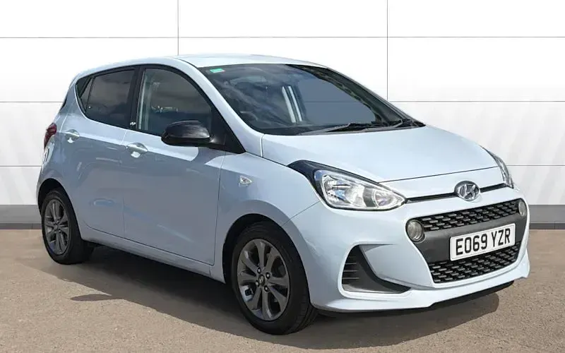 Used Hyundai i10 67 HP (49 kW) 2019 Hatchback
