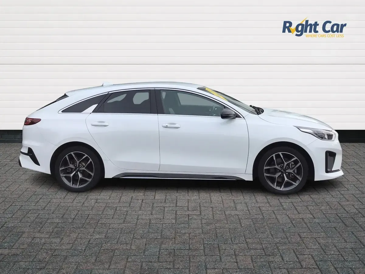 Used Kia Ceed GT-Line 2021 White Hatchback