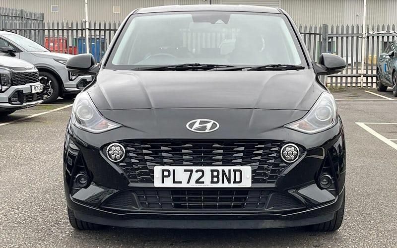 Used Hyundai i10 Premium 67 HP (49 kW) 2023 Black Hatchback