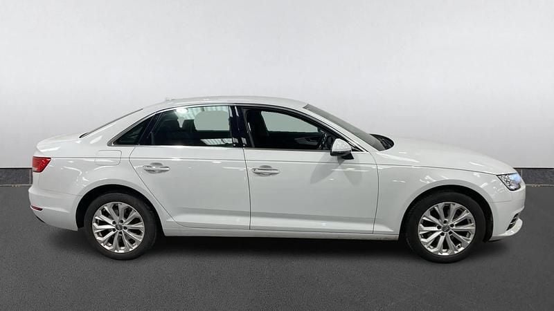 Used Audi A4 150 HP (110 kW) 2018 White Sedan