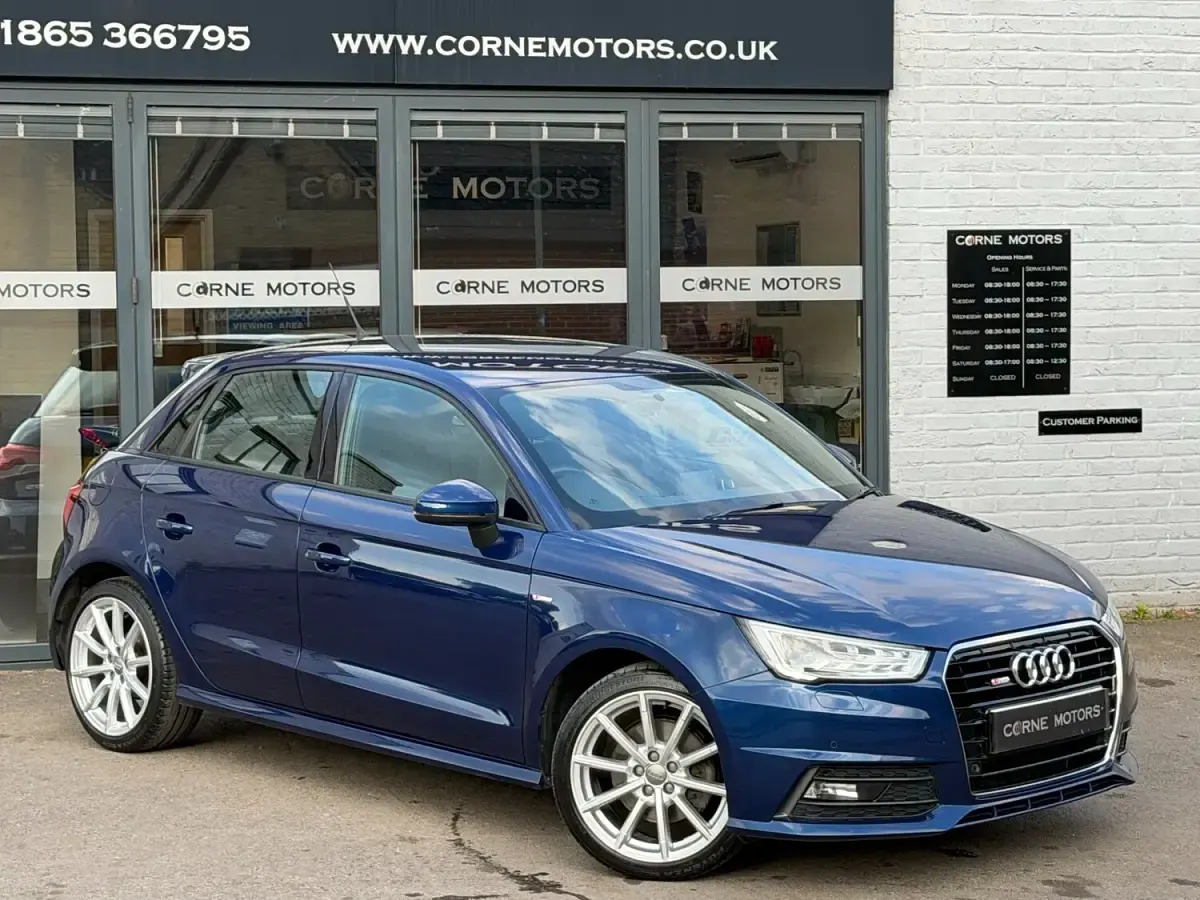 Used Audi A1 S-Line 125 HP (91 kW) 2018 Blue Hatchback