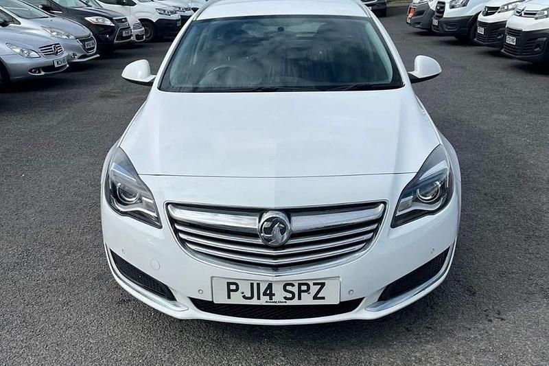 Green Used 2015 Vauxhall Astra SRi Hatchback | £3,350 (Super price) - Image 1/1