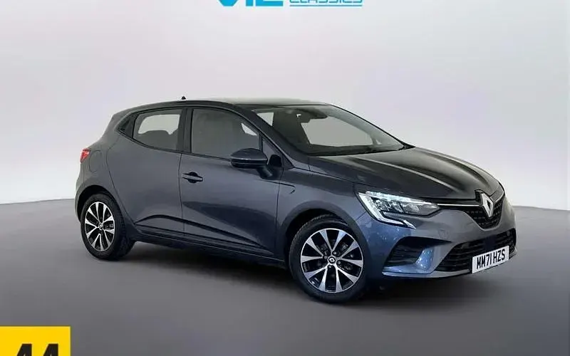 Używany Renault Clio V Iconic 90 KM (66 kW) 2022 Hatchback
