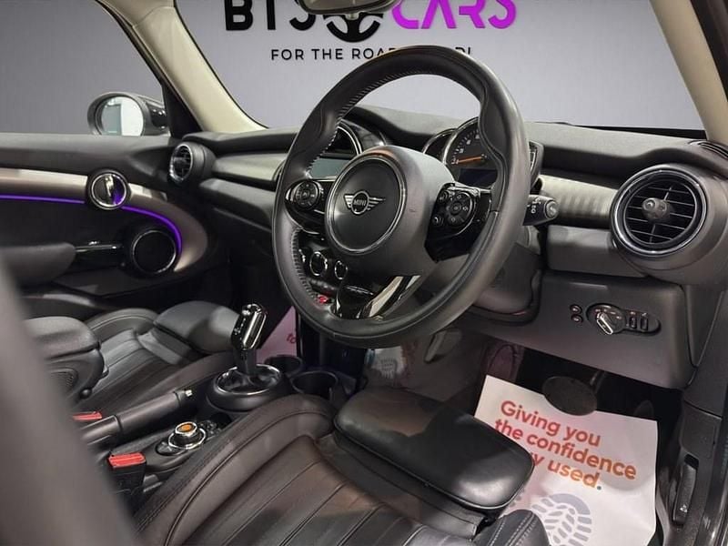 Used Mini Cooper Exclusive 136 HP (100 kW) 2020 Silver Hatchback