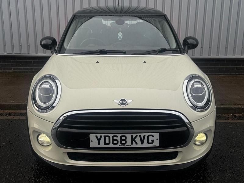 Used Mini Cooper Hatch 2018 White Hatchback