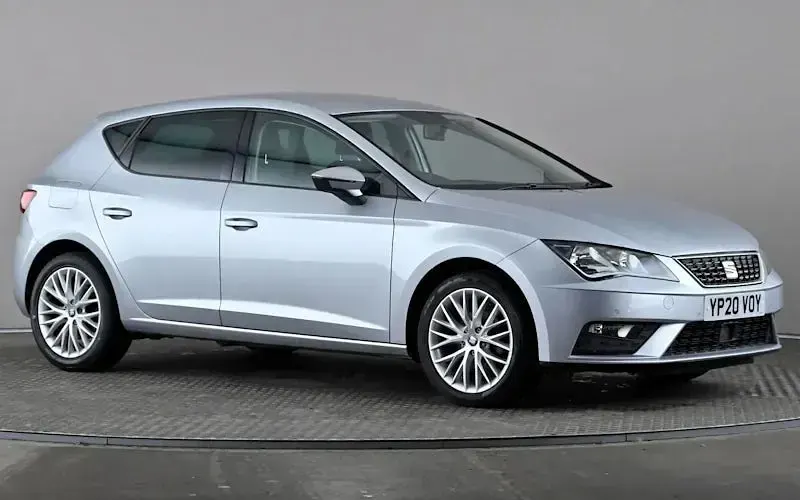 Begagnad Seat Leon SE Dynamic 116 HK (85 kW) 2020 Halvkombi