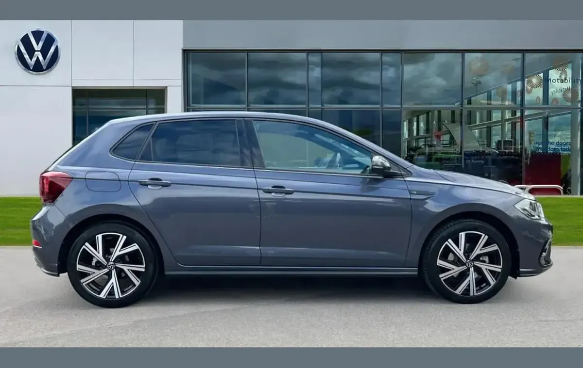 Used VW Polo R-line 110 HP (80 kW) 2024 Smokey grey metallic Hatchback