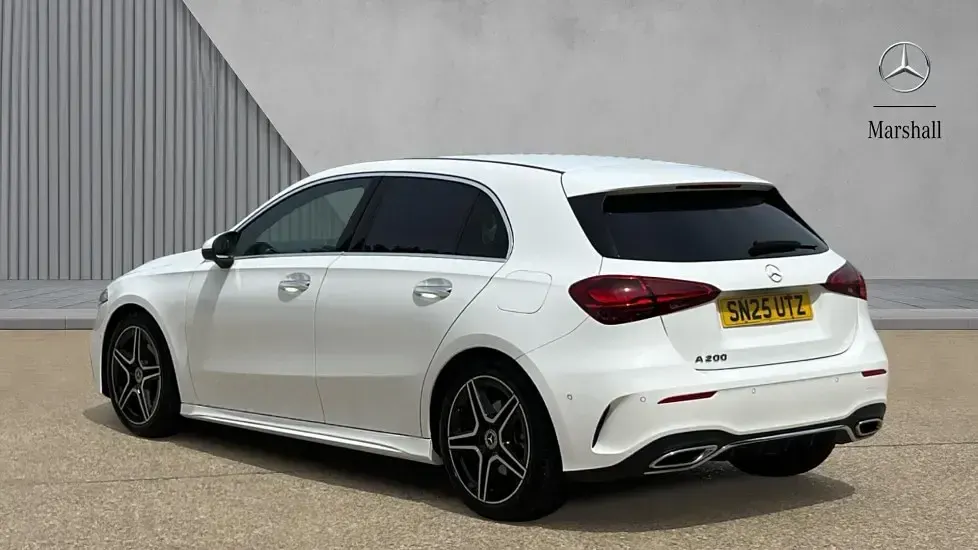 Used Mercedes A200 Executive 163 HP (119 kW) 2025 Polar white