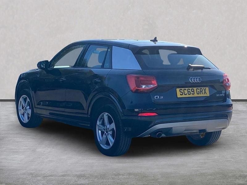 Usado Audi Q2 Sport 150 CV (110 kW) 2020 Negro SUV