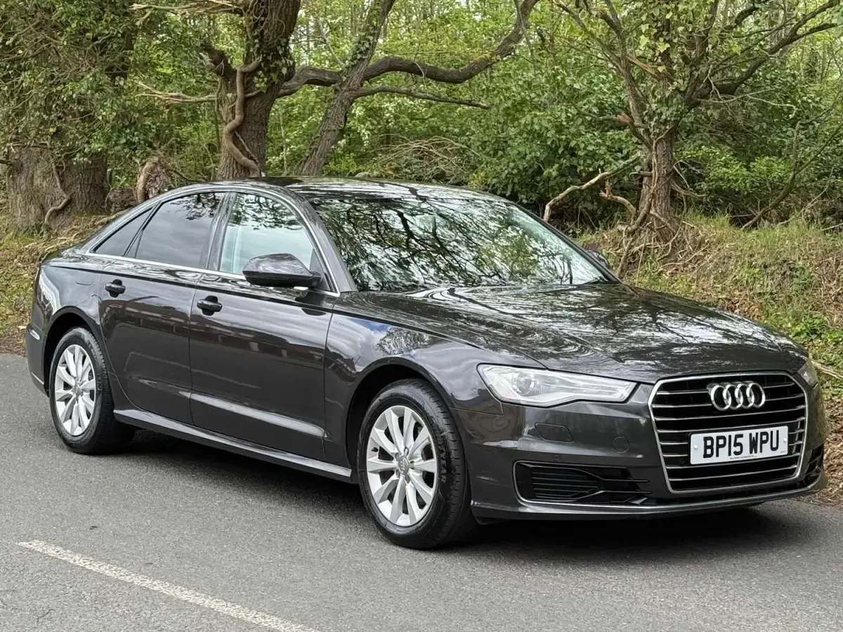 Begagnad Audi A6 190 HK (139 kW) 2015 Grå Sedan