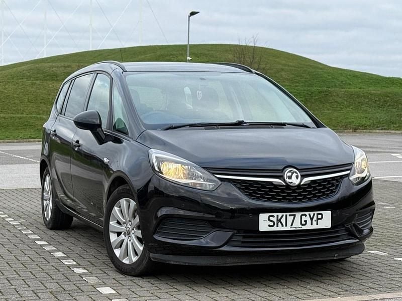 Black Used 2017 Vauxhall Zafira Design Edition MPV | £5,490 (Super price) - Image 1/4