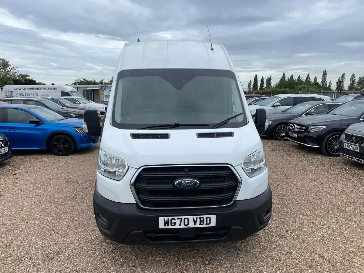 Used Ford Transit Trend 130 HP (95 kW) 2020 White Van