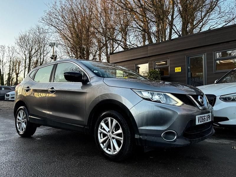 Grey Used 2016 Nissan Qashqai Acenta SUV | £4,995 (Good price) - Image 1/4