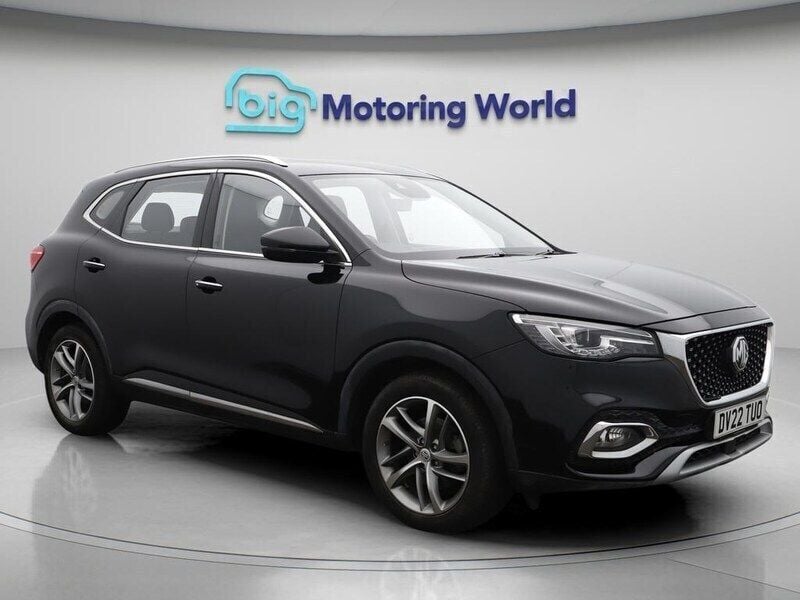 Black Used 2022 MG HS Exclusive SUV | £14,600 (Good price) - Image 1/4