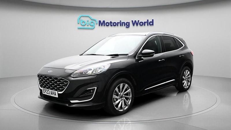 Used Ford Kuga Vignale 190 HP (139 kW) 2023 Black SUV