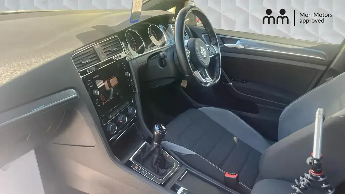 Used VW Golf VII R-line 150 HP (110 kW) 2018 Grey Hatchback