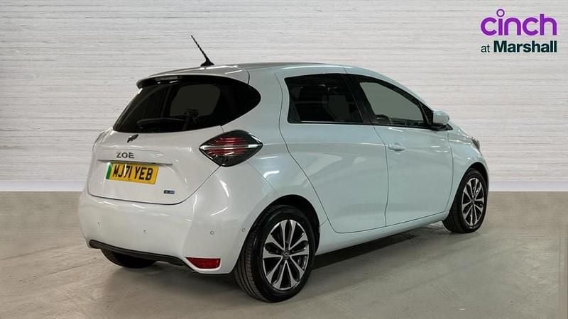 Used Renault Zoe GT-Line 100 kW (136 HP) 2021 White Hatchback