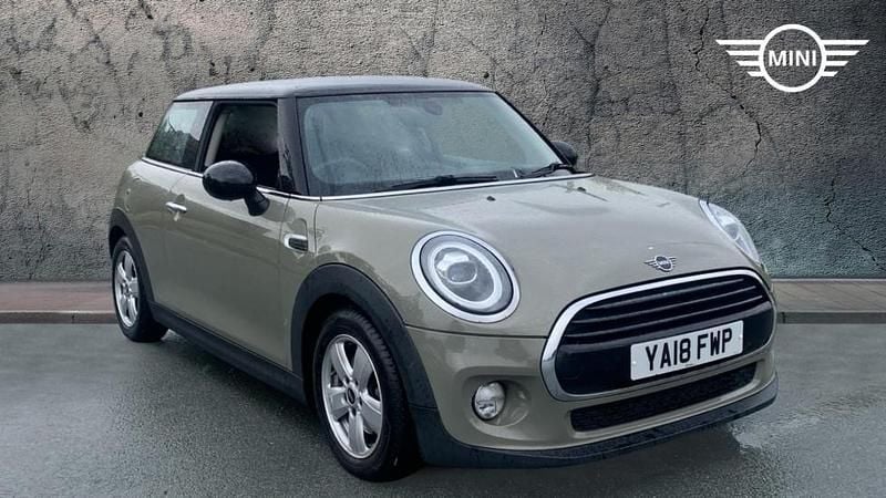 Grey Used 2018 Mini Cooper Hatch Hatchback | £12,490 (Fair price) - Image 1/4