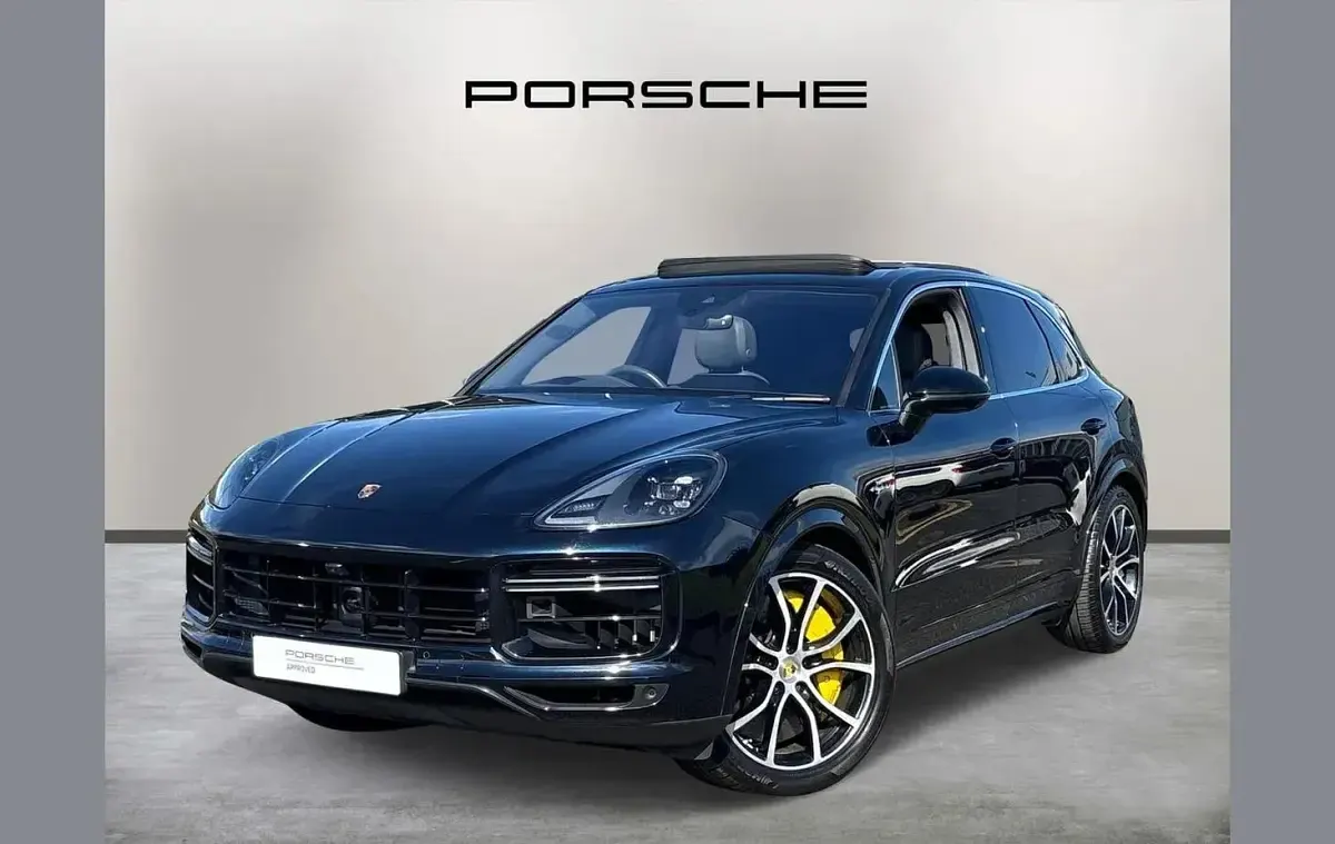 Used Porsche Cayenne 670 HP (492 kW) 2022 Blue SUV