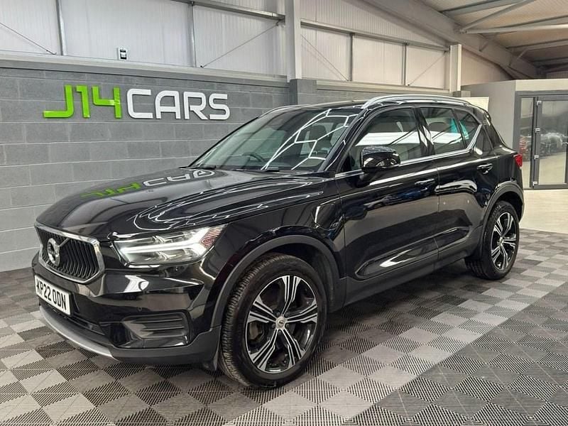 Black Used 2022 Volvo XC40 Inscription SUV | £22,495 (Good price) - Image 1/4