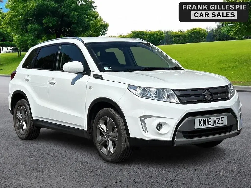 Used Suzuki Vitara SZ-T 120 HP (88 kW) 2016 White SUV