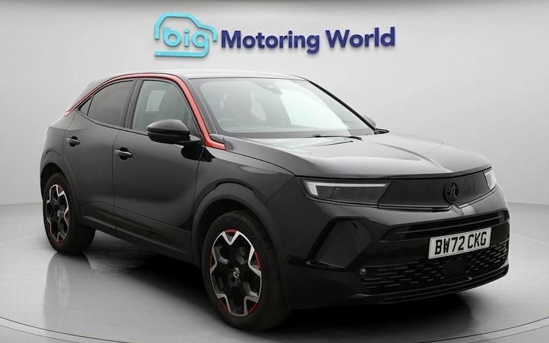 Second-hand Vauxhall Mokka GS Line 131 CP (96 kW) 2022 Negru SUV