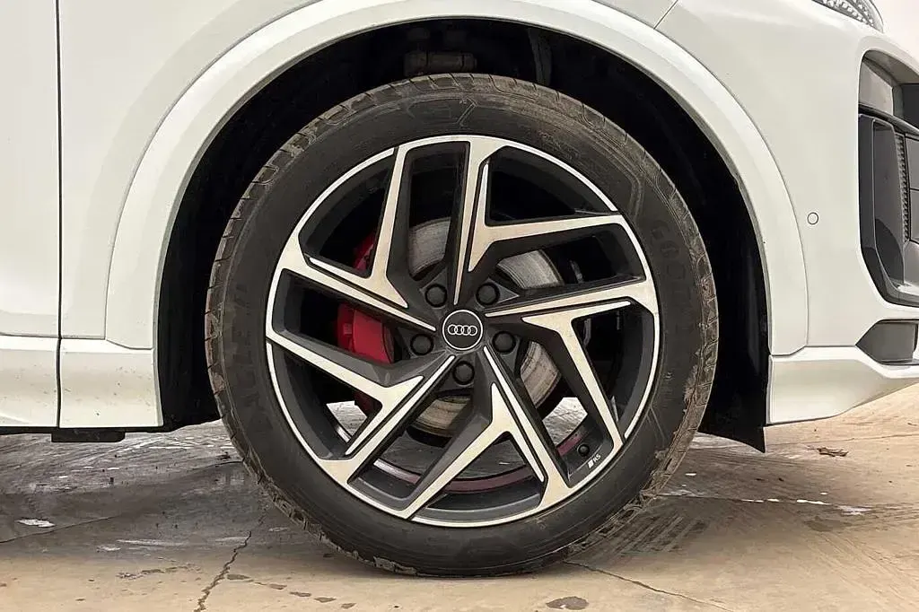 Used Audi Q6 Sportback e-tron Performance 239 kW (326 HP) 2025 SUV