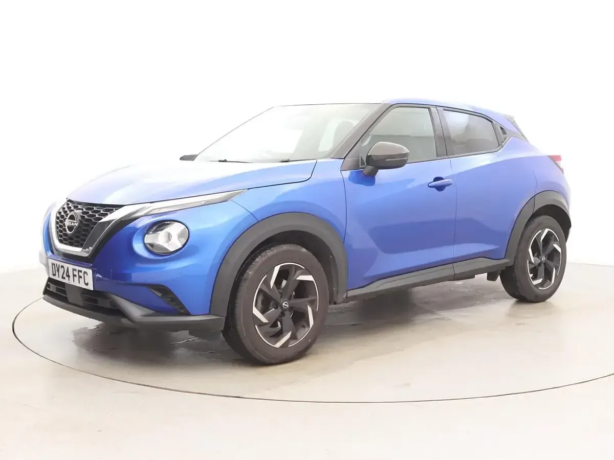 Used Nissan Juke N-Connecta 114 HP (83 kW) 2024 Blue SUV